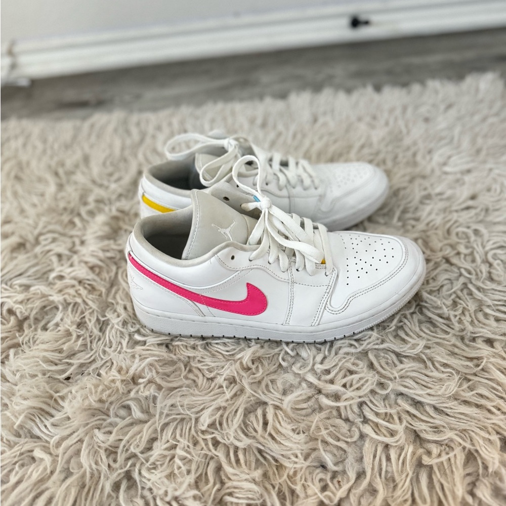 Women’s Jordan low